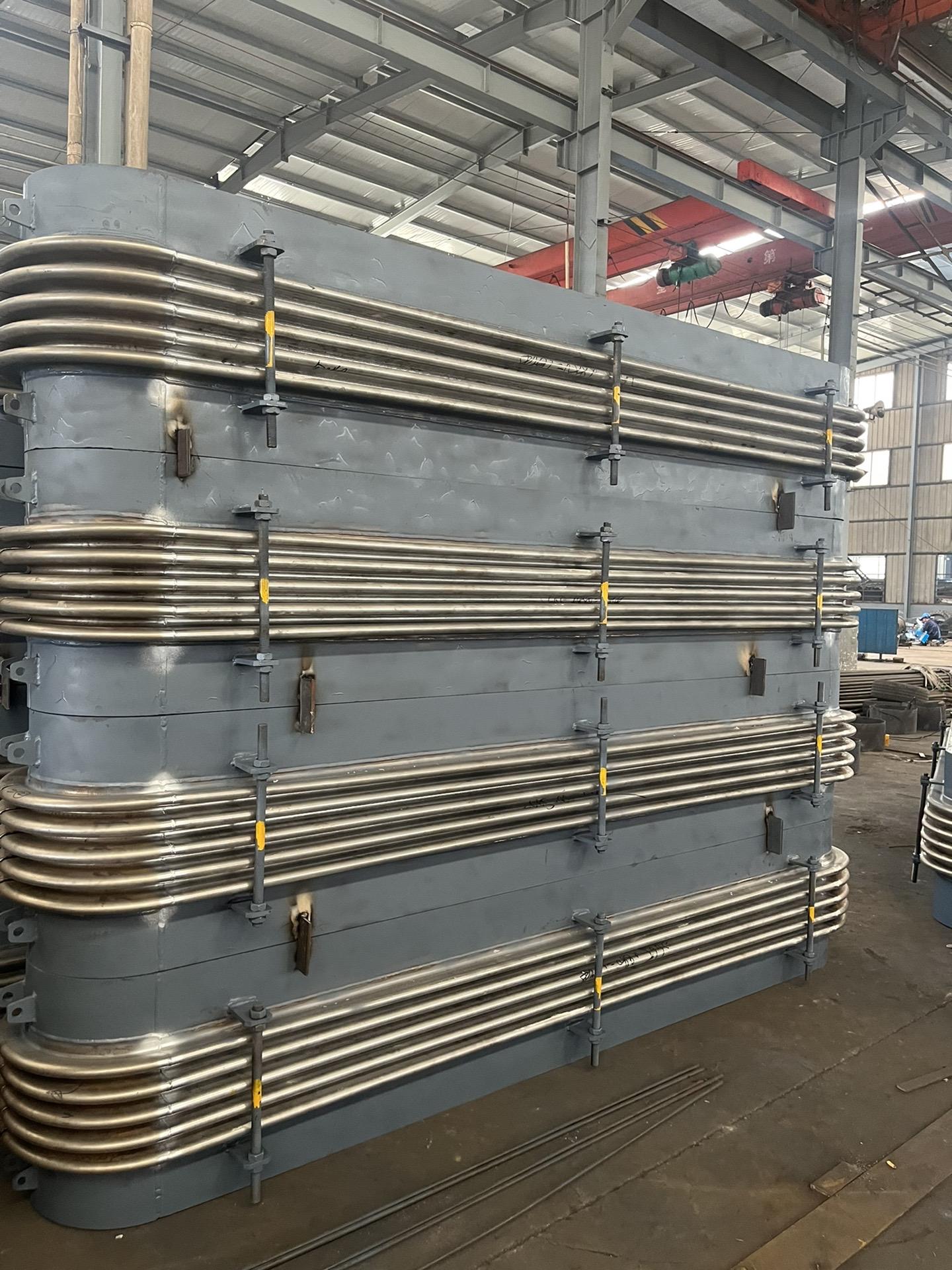 Rectangular Metallic Pipe Expansion Joints.jpeg